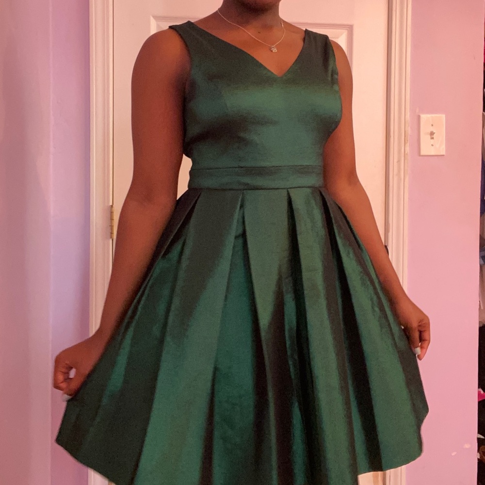 Emerald Green homecoming/ party dress. (Worn Once)